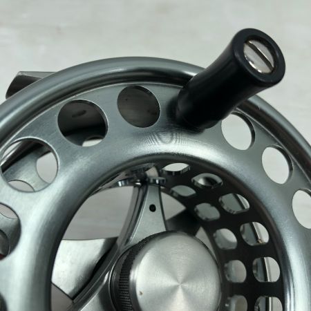  LOOP ループ フライリール evotec LW 8Twelve