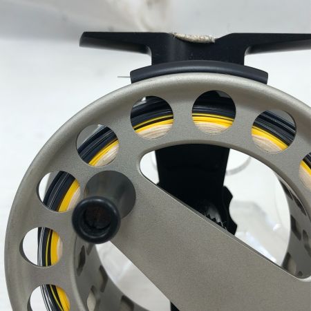  ウォーターワークス フライリール