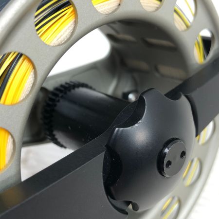  ウォーターワークス フライリール