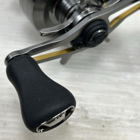 SHIMANO シマノ ベイトリール 23カルカッタコンクエスト BFS HG LEFT 045690