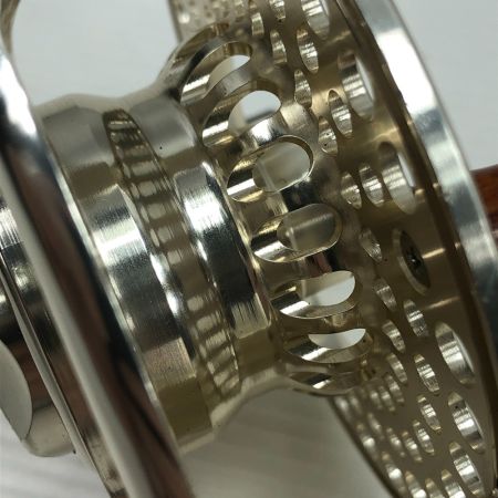  DAIWA ダイワ フライリール ロッホモア LA 5/6