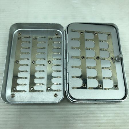  Richard Wheatley リチャード・ホイットレー アルミフライボックス フライケース (4)