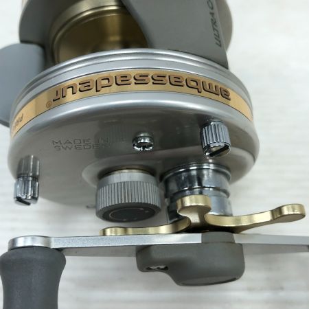  Abu Garcia アブガルシア ベイトリール アンバサダー UC4600C ウルトラキャスト リールポーチ付き 060006