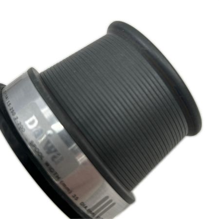 DAIWA ダイワ スピニングリール トーナメンントサーフ Z35T