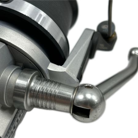 DAIWA ダイワ スピニングリール トーナメンントサーフ Z35T