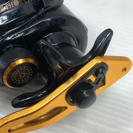  Abu Garcia アブガルシア ベイトリール クロフネPH