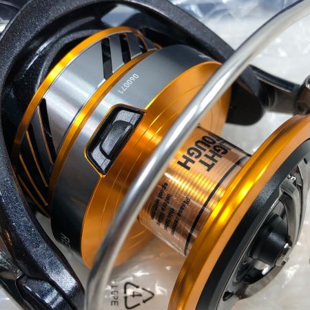  DAIWA ダイワ スピニングリール 20レブロス LT6000D-H 00060071 2個まとめ
