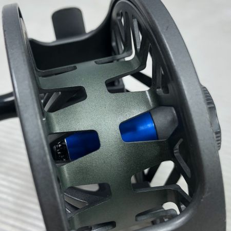  TIEMCO ティムコ フライリール オラクルMA 7/8 アイアングレー