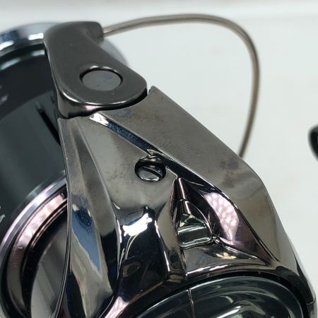  SHIMANO シマノ スピニングリール 22ステラ C3000MHG 043917