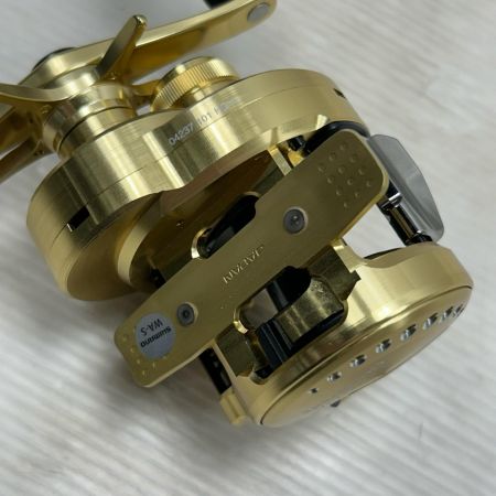 SHIMANO シマノ ベイトリール 21カルカッタコンクエスト 101HG 04237