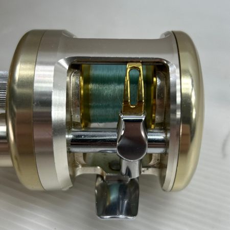  DAIWA ダイワ ベイトリール ミリオネアCV-Z 100F
