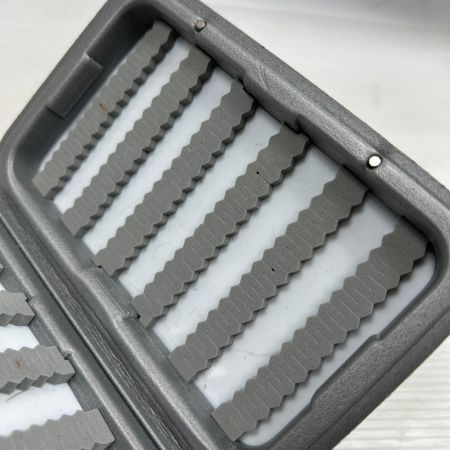  SIMMS シムス フライボックス