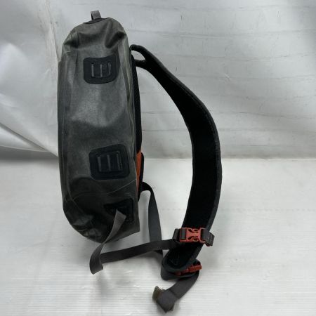 SIMMS シムス フィッシングバッグ ドライクリークZ スリングパック