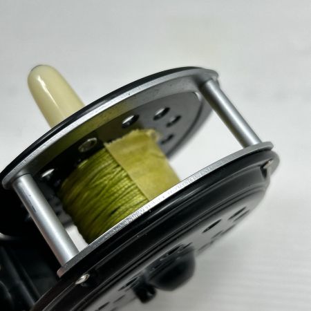 PFLUEGER フルーガー フライリール メダリスト 1494 1/2AK