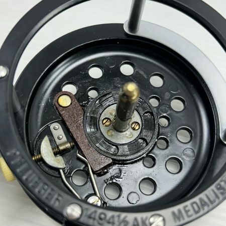 PFLUEGER フルーガー フライリール メダリスト 1494 1/2AK