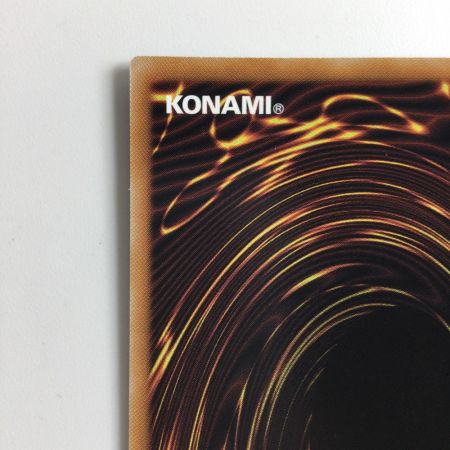   遊戯王 剣2本）閃刀姫-レイ QCAC/JP008S1SE イラスト違い