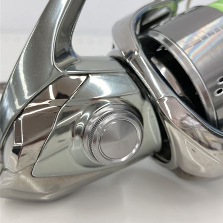σσ SHIMANO シマノ  SHIMANO 03811 スプールエッジ傷有  18ステラ C5000XG　箱有り 03811