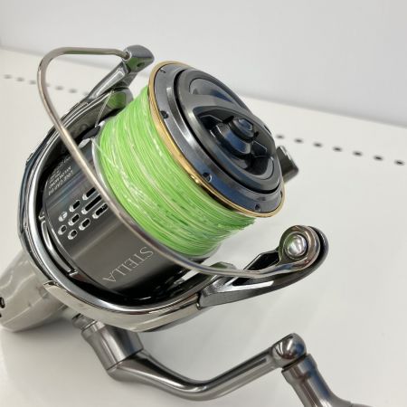 σσ SHIMANO シマノ  SHIMANO 03811 スプールエッジ傷有  18ステラ C5000XG　箱有り 03811