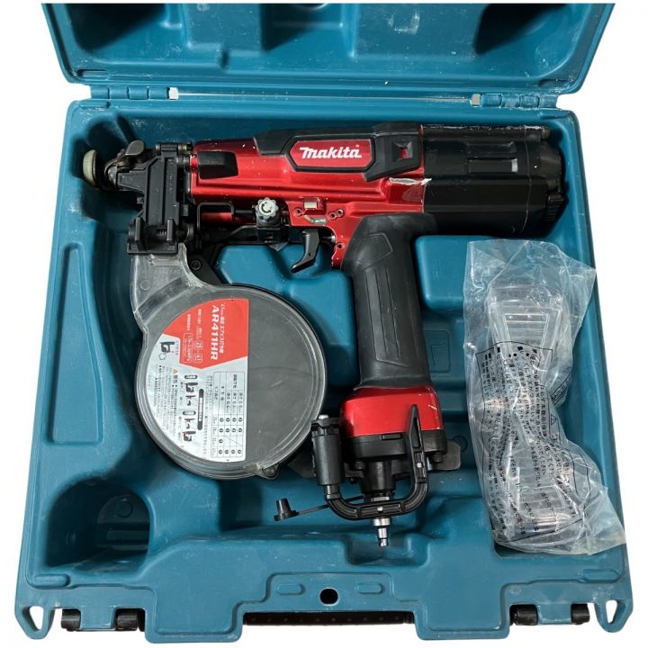 MAKITA マキタ 41mm 高圧 エアビス打ち機 ケース付 AR411HR レッド  