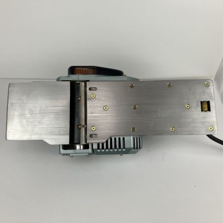 ЗЗ HITACHI 日立 100v 136mm 電動カンナ 替刃 木箱付 P40(SC) グレー