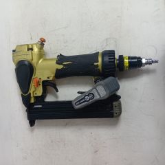 ЗЗ HITACHI 日立 工具 エアツール エアタッカ N2507HM ゴールド×ブラック 程度C 本体のみ 高圧 25mm D80005 キズ・ハガレ有 Bランク