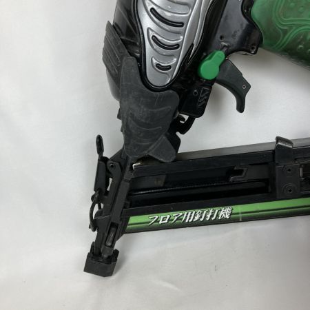 ЗЗ HITACHI 日立 50mm 常圧 フロア用釘打ち機 取説 ケース付 NT50MF グリーン