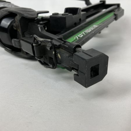 ЗЗ HITACHI 日立 50mm 常圧 フロア用釘打ち機 取説 ケース付 NT50MF グリーン