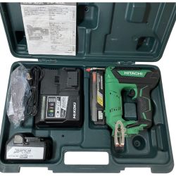 ЗЗ HITACHI 日立 18v 35mm 充電式ピン釘打機 バッテリーx１ 充電器 ケース付 NP18DSAL グリーン Bランク
