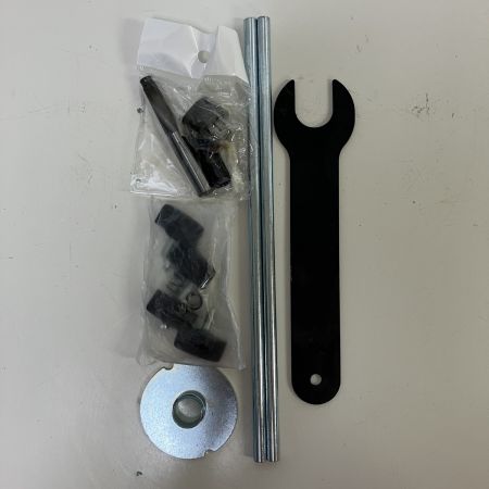 ЗЗ HiKOKI ハイコーキ 36v 12mm コード式ルーター システムケース付　バッテリ・充電器なし M3612DA グリーン