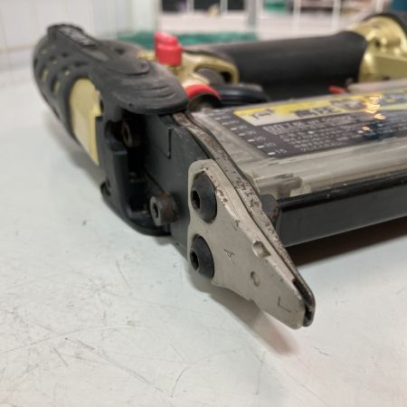 ЗЗ HITACHI 日立  55mm 高圧 仕上釘打機 ケース付　(2) NT55HM2 カーキ×ブラック