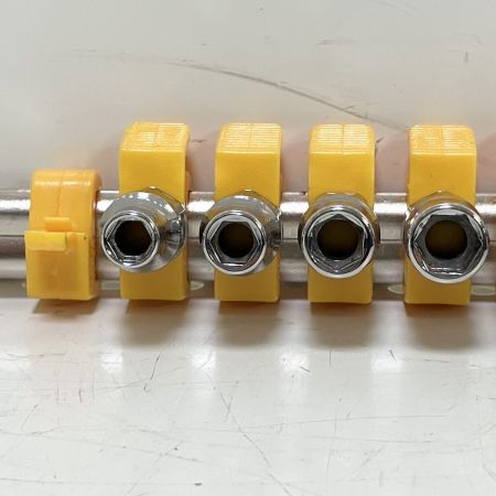 ЗЗ Snap-on スナップオン 差込角1/4inc 5.5-13mm ソケットセット 9個セット ホルダー付 シルバー