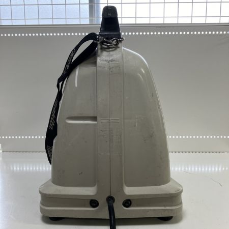 ЗЗ MAKITA マキタ 100v 5L 常圧1口 コンプレッサー 分岐カプラー ショルダーベルト付 AC700 アイボリー