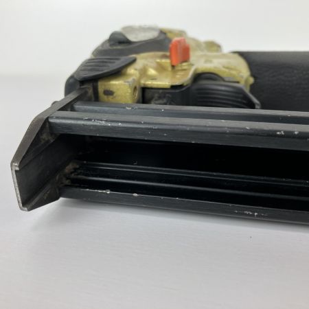 ЗЗ HITACHI 日立 25mm 高圧 エアタッカ N2510HM ゴールド