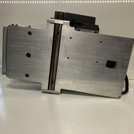 ЗЗ MAKITA マキタ 100V 電動カンナ ガイド レンチ 替刃付 KP310 ライトグリーン