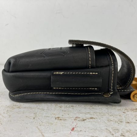 ЗЗ KNICKS 蓋付き総ヌメ革 小物腰袋 チェーン金具 ベルトループ付 KBS-201DSDXF ブラック