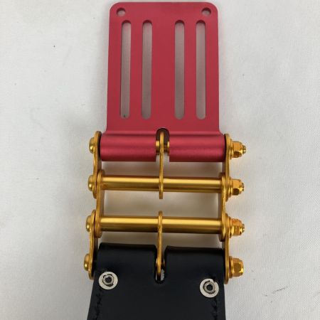 ЗЗ KNICKS 5分～1寸用 ヌメ革 ノミホルダー ベルトループ・チェーン金具付き KB-010DX ブラック×レッド×ゴールド