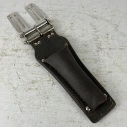 ЗЗ KNICKS 工具差し 分離タイプSUSベルトループ(SUS-15-2) チェーン金具付 本体型番不明 ブラウン×シルバー Cランク