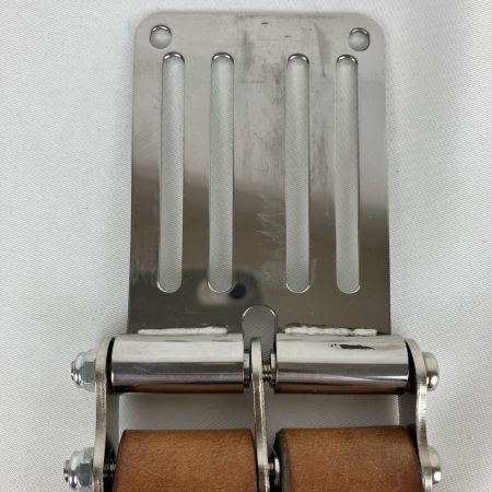 ЗЗ KNICKS ヌメ革 8・9ペンチ・ニッパ・ドライバホルダー ベルトループ付き KN-501PLLDX SUS-15 シルバー