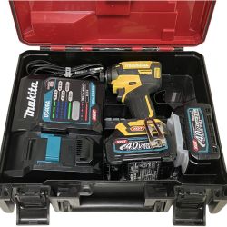 ЗЗ MAKITA マキタ 40v インパクトドライバ バッテリーｘ２ 充電器 ケース付 TD002G フレッシュイエロー Bランク