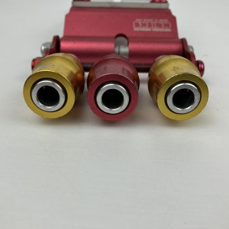 ЗЗ KNICKS ベルトループ アタッチメント ビットホルダ付 ALU15A-R ALU-15-S レッド×マットシルバー