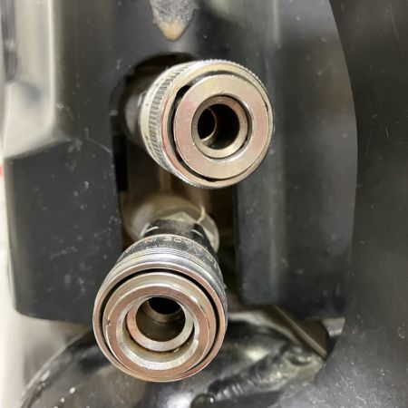 ЗЗ MAX マックス 100v 11L 高圧4口 コンプレッサー AK-HL1250E2 ブラック