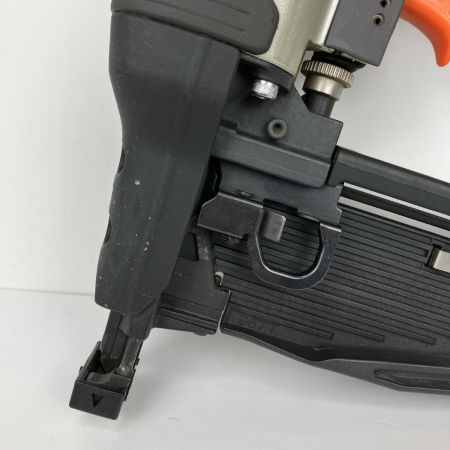 ЗЗ MAX マックス 57mm 常圧 エアタッカ 取説 ケース付 TA-557B レッド