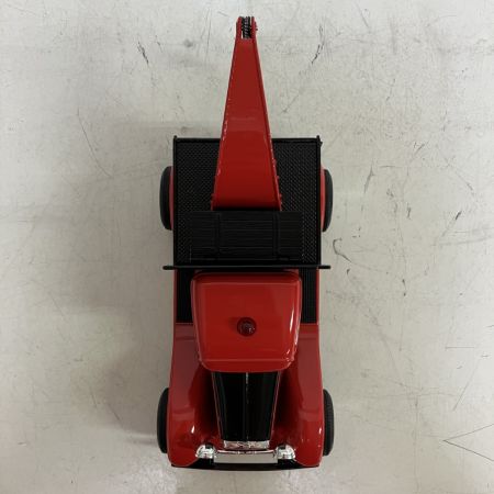 ЗЗ Snap-on スナップオン フィギュア 貯金箱 フォード モデルA レッカー車