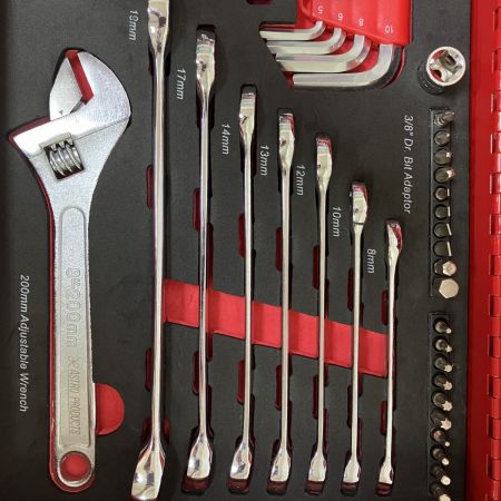 ЗЗ ASTRO PRODUCTS アストロプロダクツ 74pc+1 工具セット ケース付 TS194 レッド