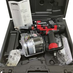 ЗЗ MAKITA マキタ 90mm 高圧 エア釘打ち機 取説 ケ－ス付 AN936H レッド Sランク
