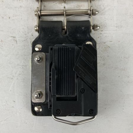 ЗЗ KNICKS メジャーホルダ SUSアタッチメント付きベルトループ セフホルダ付き SUS-25L KB-300MDX シルバー×ブラック