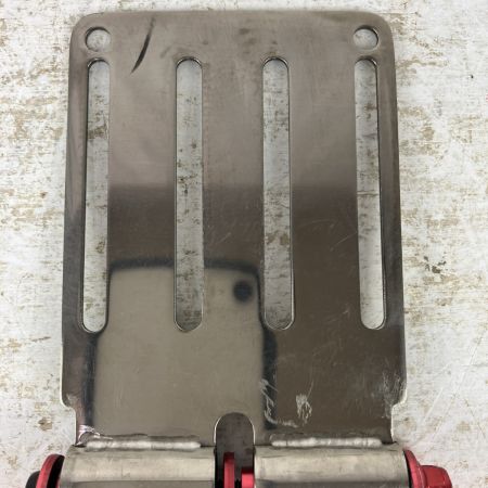 ЗЗ KNICKS チタンベルトループ チェーン金具付 TIT-15L シルバー×レッド×ブラック