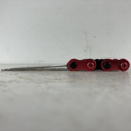 ЗЗ KNICKS チタンベルトループ チェーン金具付 TIT-15L シルバー×レッド×ブラック