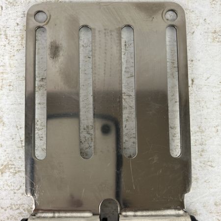 ЗЗ KNICKS (2) チタンベルトループ チェーン金具付 TIT-15L シルバー×レッド×ブラック