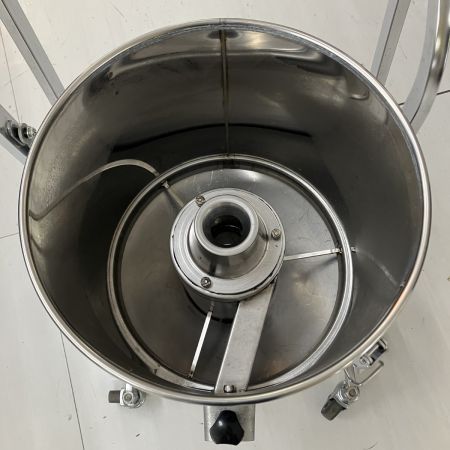 ЗЗ 三立機器 24v 乾湿両用 コードレスバキュームクリーナー バッテリーx2 ホース ノズル付 JX-2062-BT ブルー